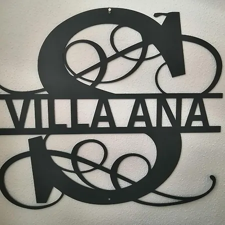 Villa Ana